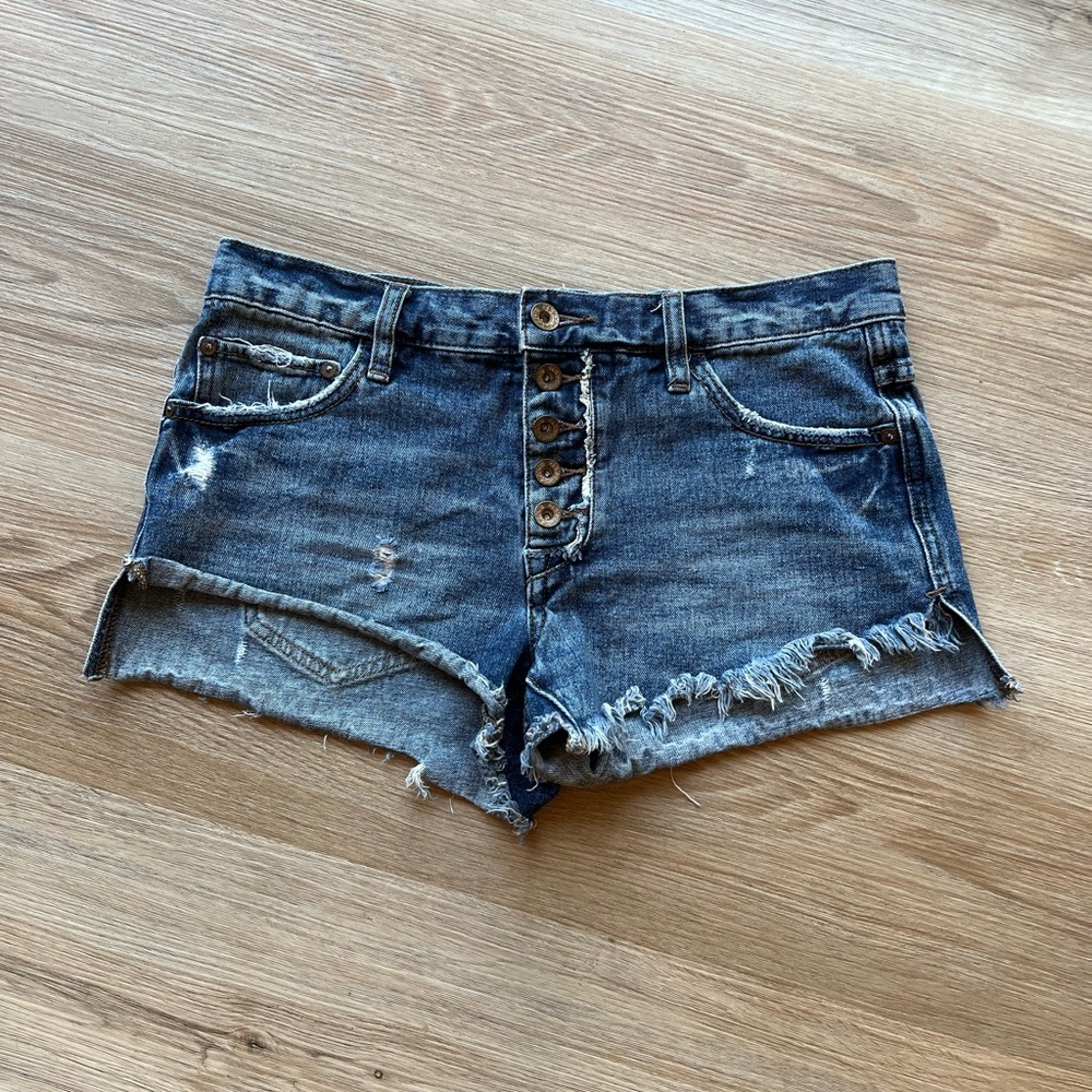 Free People Raw Hem Denim Cutoff Daisy Duke Shorts